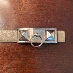 Hermès Medor Belt in Taupe